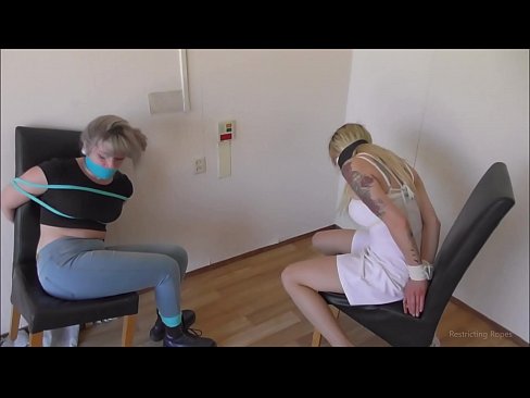 ❤️ Te kahunga / herea me te kaokao / kotiro i te pouri ☑ Fucking i porn mi.prendiporno.ru ❌